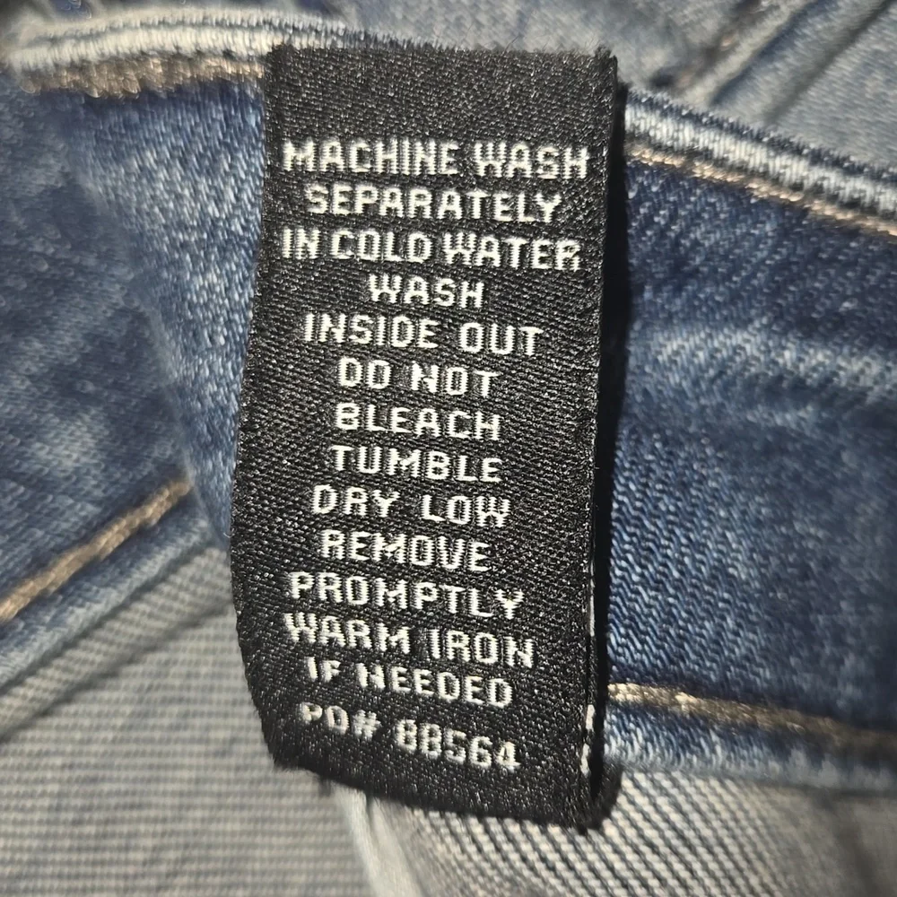 ✨️Celebrity Pink Distressed Ankle Skinny Jeans - Picture 4 of 7